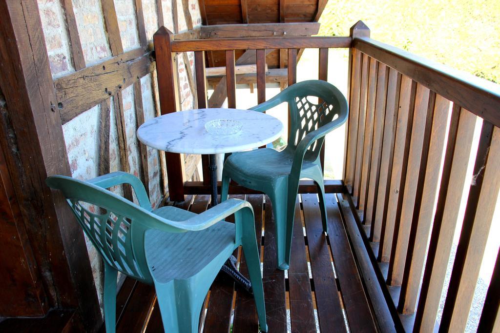 En Bord De Seine Bed & Breakfast Duclair Bilik gambar